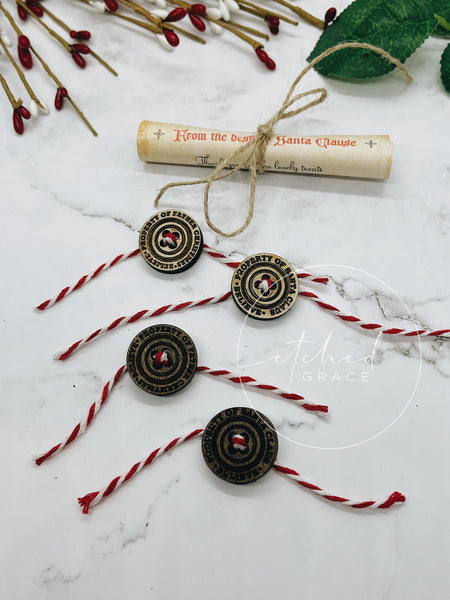 Santa's Lost Button | Father Christmas's Lost Button